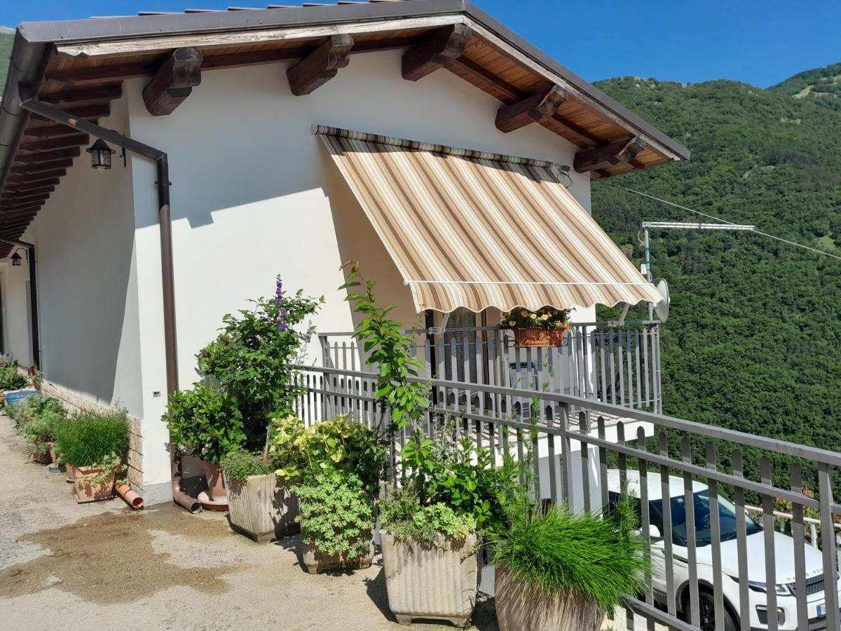Casa San Giacomo Poggio Bustone Eksteriør billede