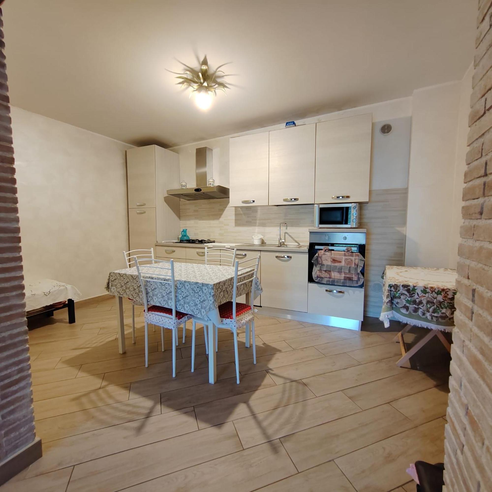 Casa San Giacomo Poggio Bustone Eksteriør billede
