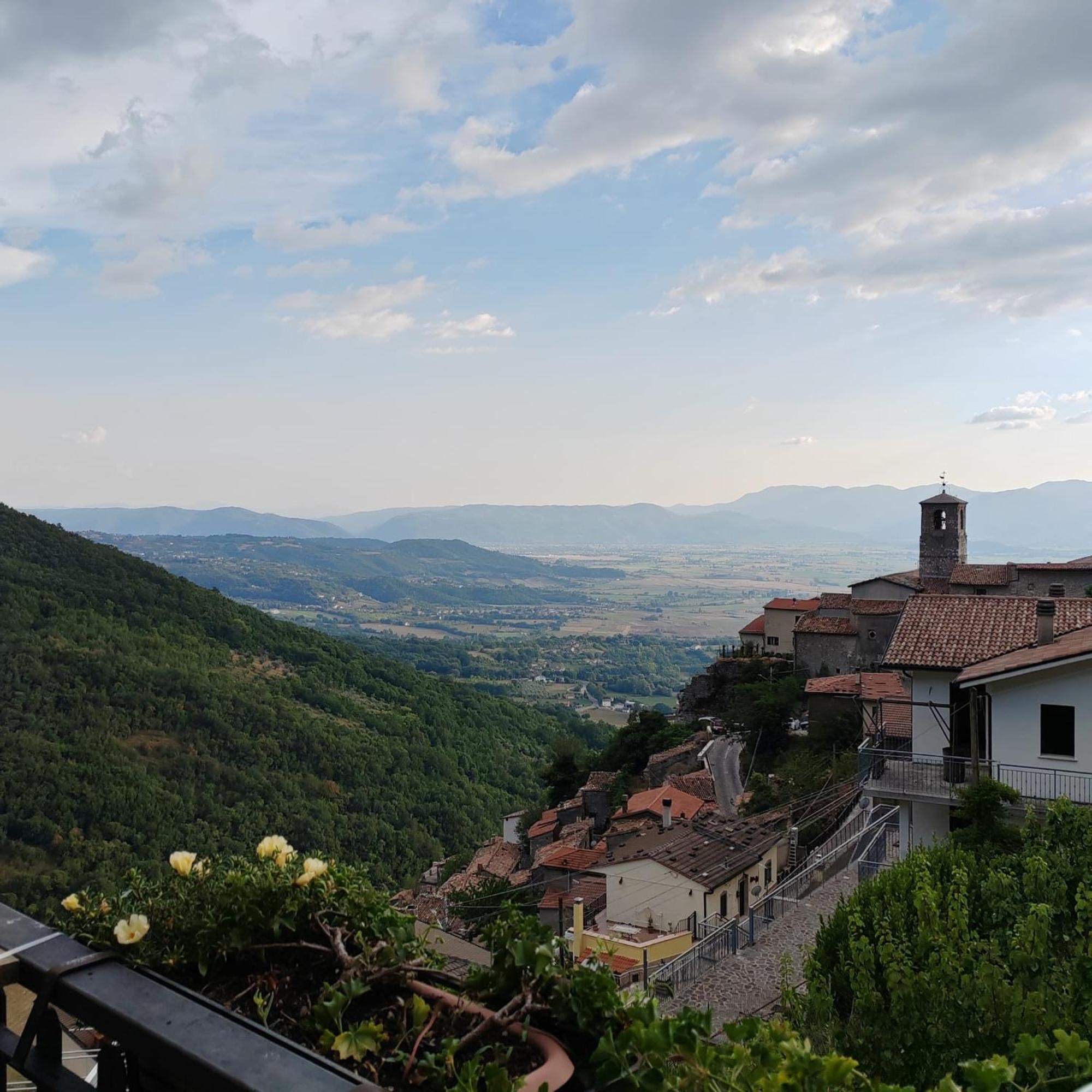 Casa San Giacomo Poggio Bustone Eksteriør billede