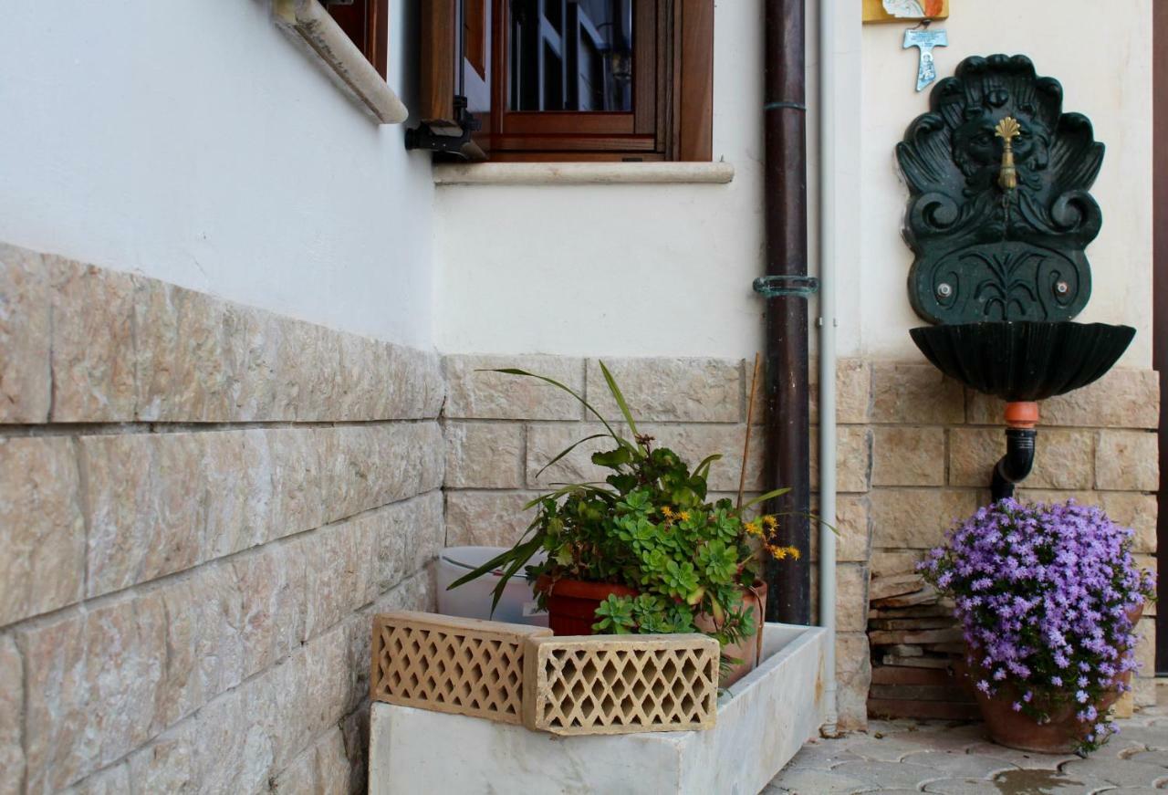 Casa San Giacomo Poggio Bustone Eksteriør billede